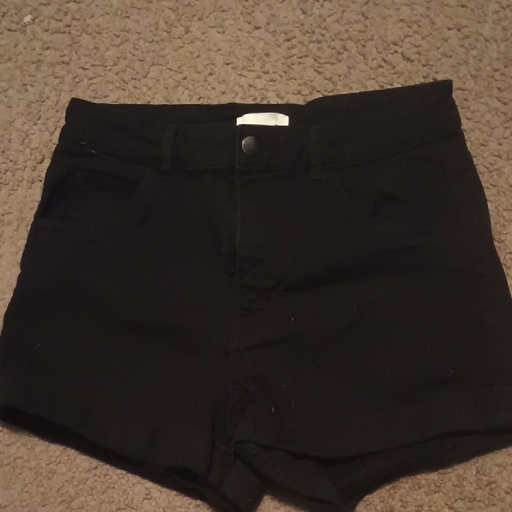 H&M Black High Waist Shorts